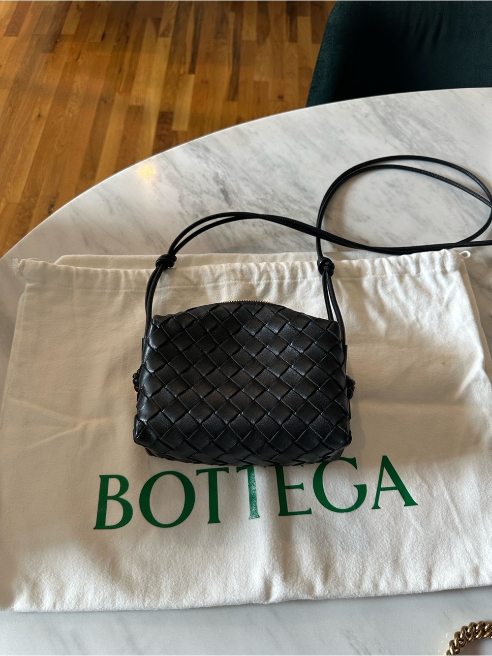 Bottega Veneta Black Intrecciato Woven Leather Crossbody - Picture 6 of 6
